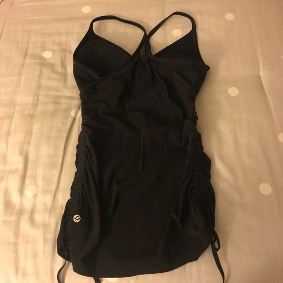 Never wore - Picture 3 of 3